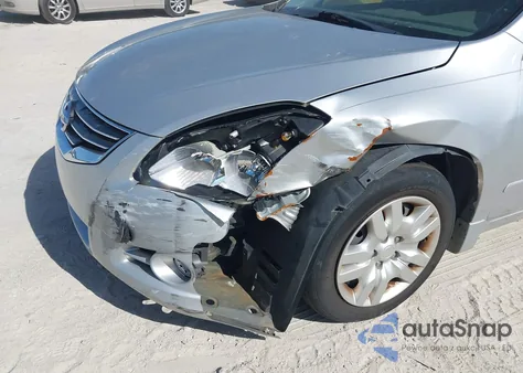 2010 Nissan Altima 2.5 S из США, поврежденный, VIN 1N4AL2AP2AC153360